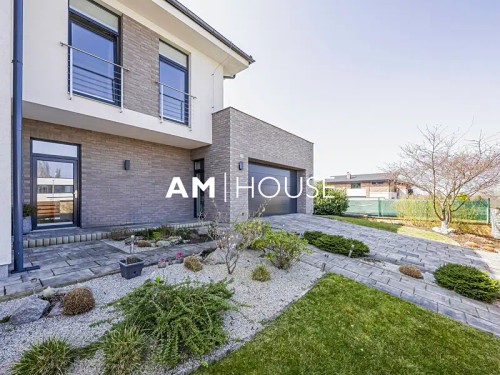 Prodej domu 330 m², pozemek 1277 m²