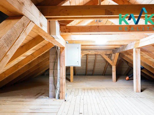 Prodej domu 228 m², pozemek 1069 m²