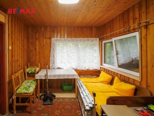 Prodej chaty 40 m², pozemek 658 m²