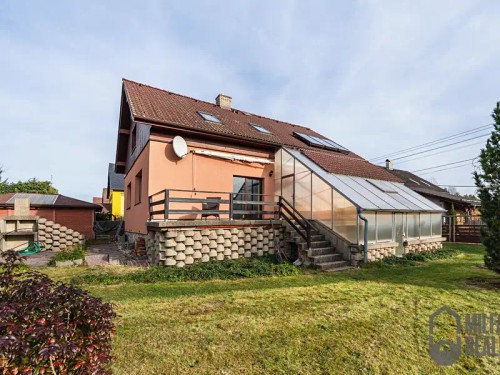 Prodej domu 190 m², pozemek 901 m²