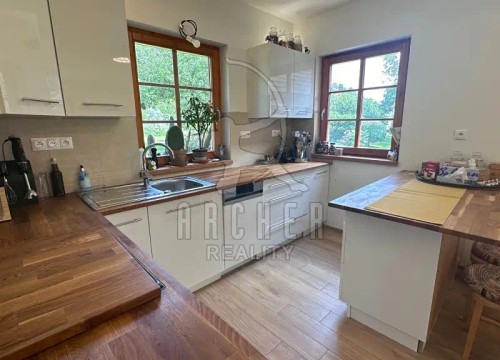 Prodej domu 169 m², pozemek 3729 m²