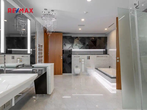 Prodej domu 365 m², pozemek 623 m²