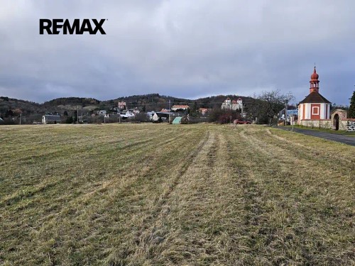 Prodej stavebního pozemku 1556 m²
