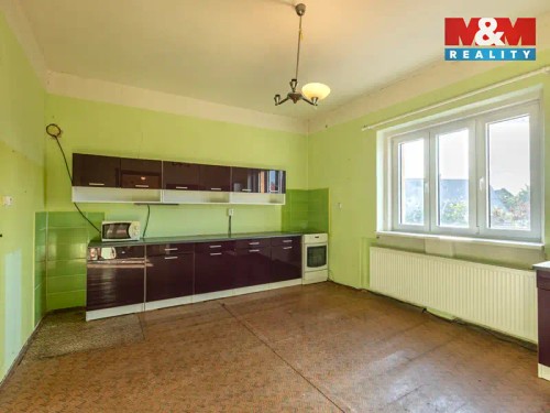 Prodej domu 219 m², pozemek 665 m²