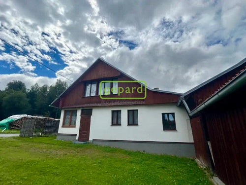 Prodej chalupy 170 m², pozemek 765 m²