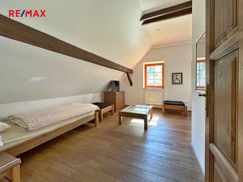 Prodej domu 800 m², pozemek 1904 m²