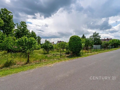 Prodej stavebního pozemku 1000 m²
