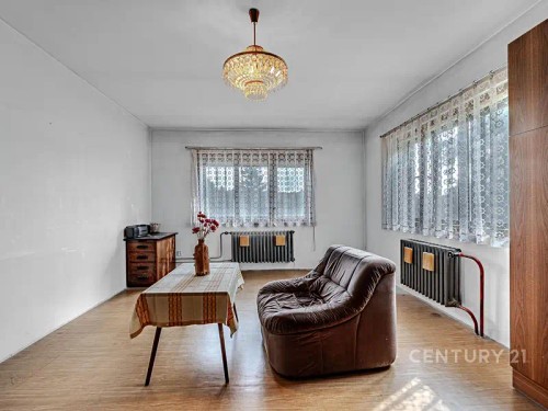 Prodej domu 290 m², pozemek 793 m²