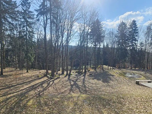 Prodej domu 1047 m², pozemek 12508 m²