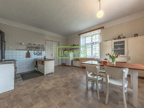 Prodej domu 170 m², pozemek 2949 m²