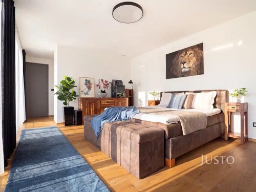 Prodej domu 349 m², pozemek 1385 m²
