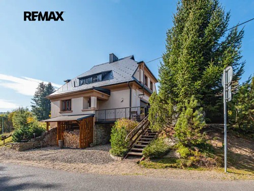 Prodej domu 200 m², pozemek 122 m²