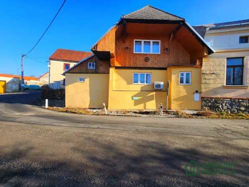 Prodej chalupy 108 m², pozemek 156 m²
