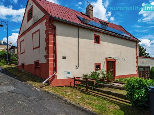 Prodej domu 122 m², pozemek 1102 m²