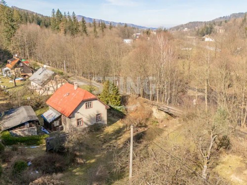 Prodej domu 200 m², pozemek 10918 m²