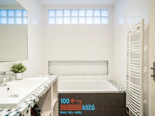 Prodej bytu 4+kk 82 m²