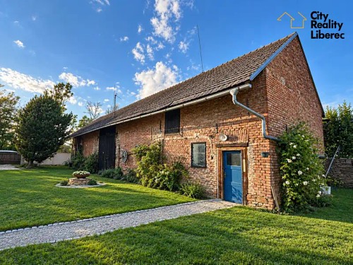 Prodej domu 230 m², pozemek 1807 m²