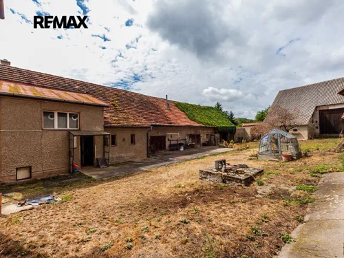 Prodej zemědělské usedlosti 365 m², pozemek 4550 m²