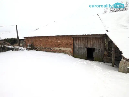 Prodej zemědělské usedlosti 300 m², pozemek 2467 m²