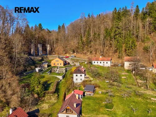Prodej chalupy 99 m², pozemek 707 m²