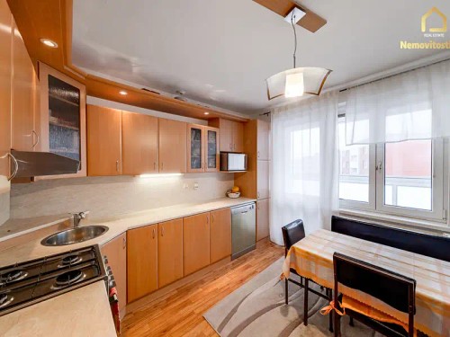 Prodej bytu 3+1 70 m²