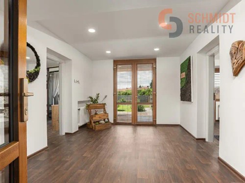 Prodej domu 350 m², pozemek 903 m²