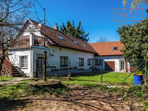 Prodej domu 312 m², pozemek 892 m²