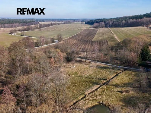 Prodej stavebního pozemku 2782 m²