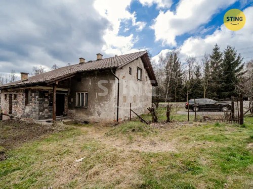 Prodej domu 240 m², pozemek 2251 m²