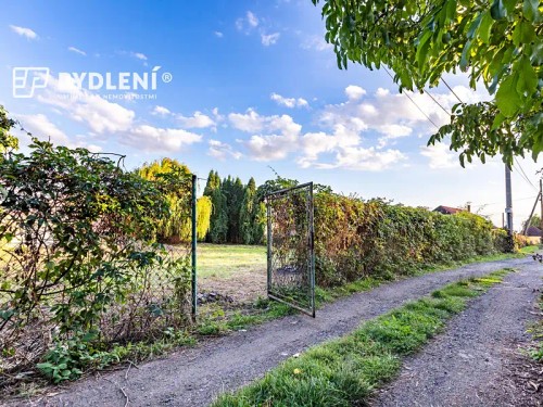 Prodej stavebního pozemku 738 m²
