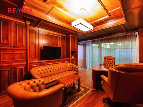 Prodej domu 365 m², pozemek 623 m²