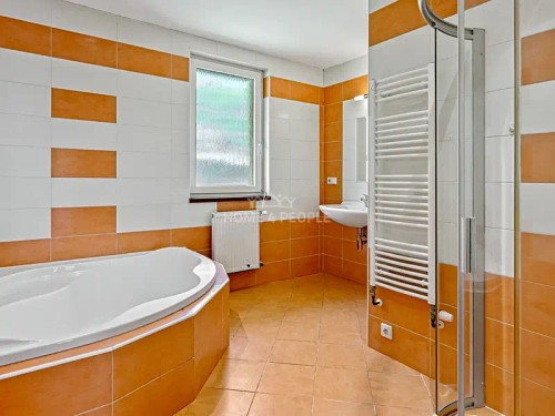 Prodaný  dům 123 m², pozemek 995 m²