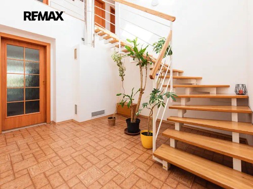 Prodej domu 209 m², pozemek 1446 m²
