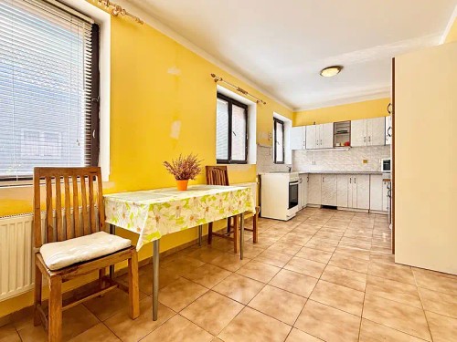 Prodej domu 450 m², pozemek 657 m²