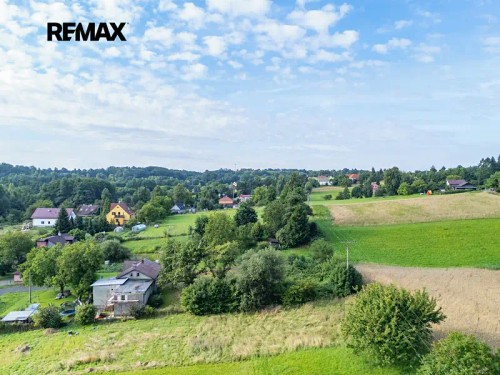 Prodej stavebního pozemku 1228 m²