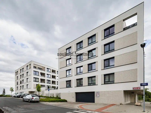 Prodej bytu 2+kk 56 m²