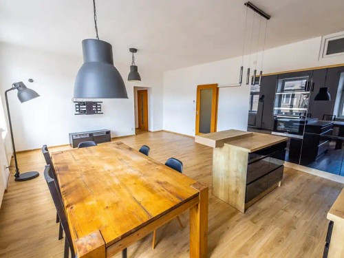 Prodej bytu 4+kk 87 m²