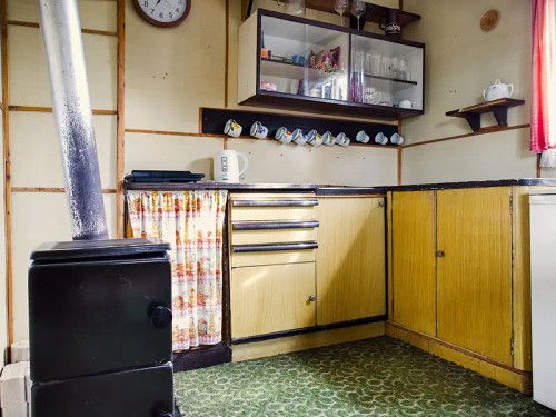 Prodej chaty 34 m², pozemek 912 m²