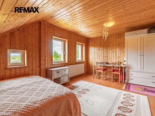 Prodej domu 328 m², pozemek 758 m²