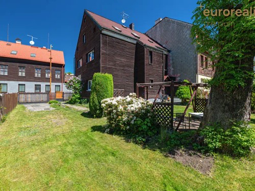 Prodej domu 250 m², pozemek 382 m²