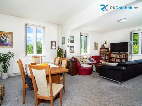 Prodaný dům 198 m², pozemek 11837 m²