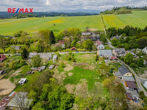 Prodej stavebního pozemku 821 m²