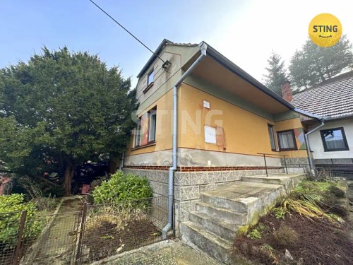 Prodej domu 300 m², pozemek 3374 m²