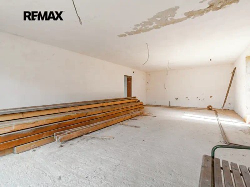 Prodej domu 533 m², pozemek 2105 m²
