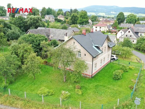 Prodej domu 216 m², pozemek 876 m²