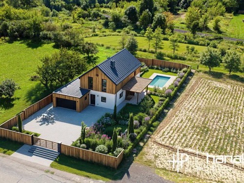 Prodej stavebního pozemku 777 m²