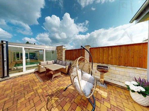 Prodej domu 345 m², pozemek 792 m²