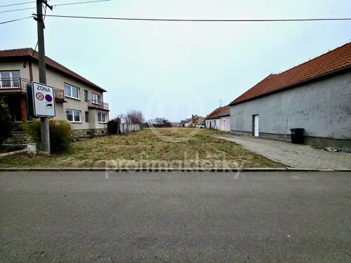 Prodej stavebního pozemku 2298 m²