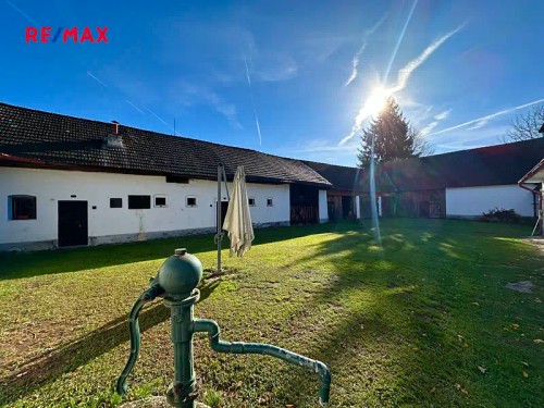 Prodej zemědělské usedlosti 877 m², pozemek 4154 m²