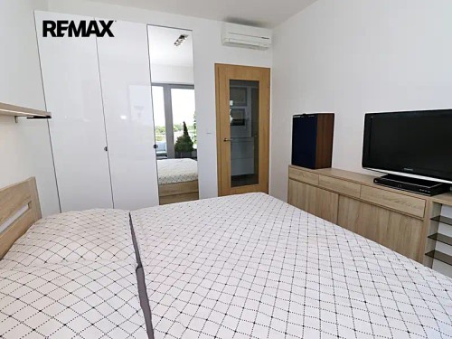 Prodej bytu 4+kk 93 m²